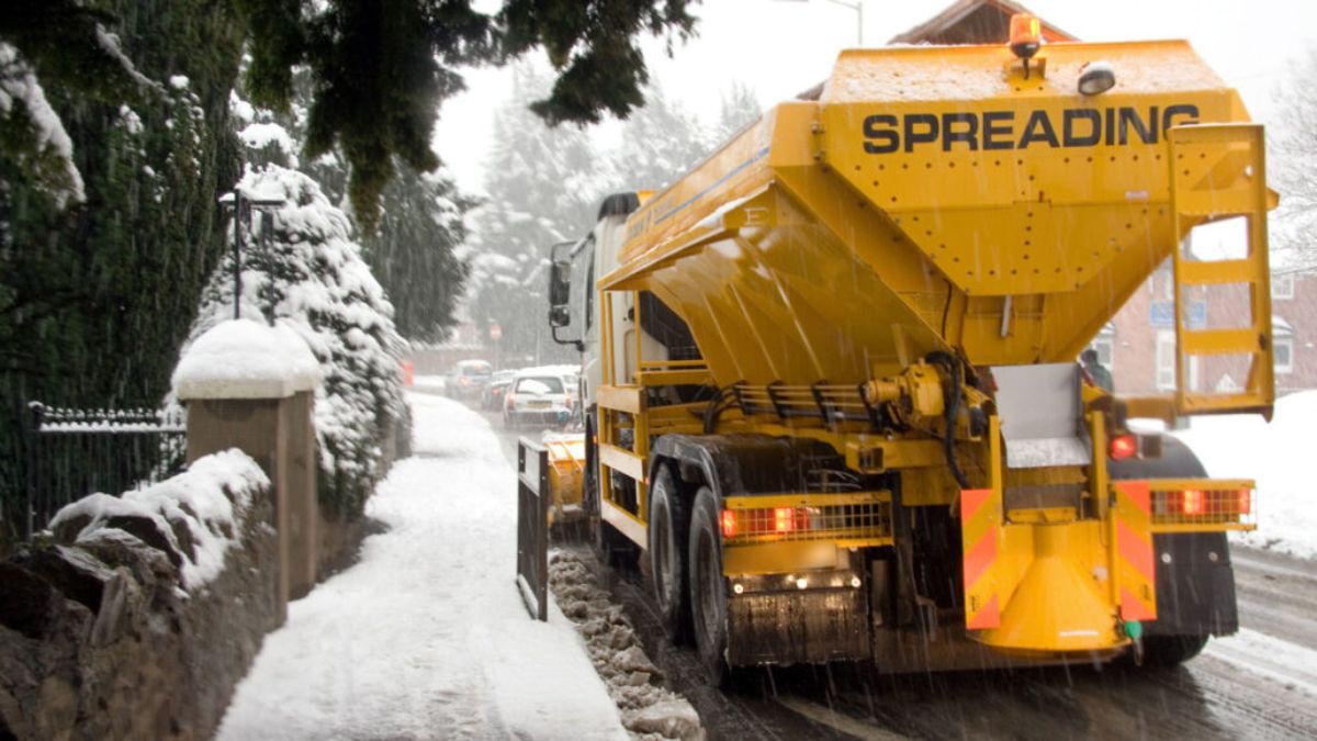 The Science of Safer Winter Roadways: All About Ice Melt Solutions