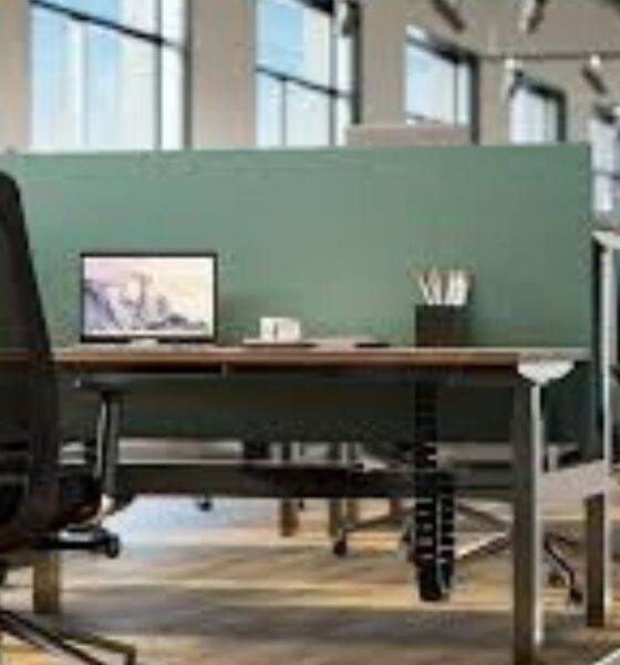 How Office Workstations Can Enhance Focus in Open-Plan Offices