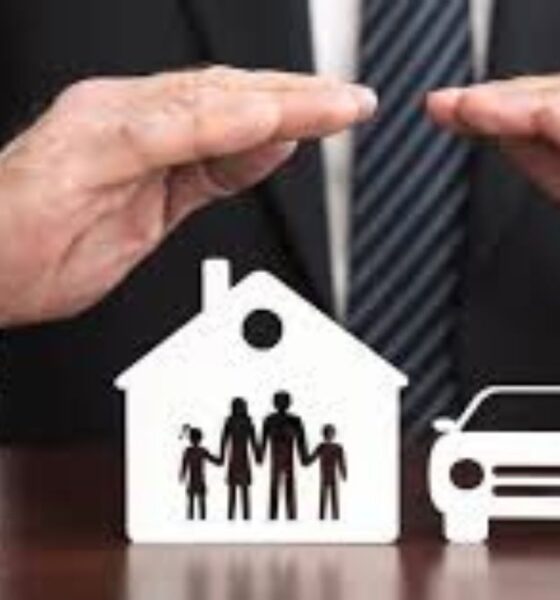 The Benefits of Bundling Home and Auto Insurance