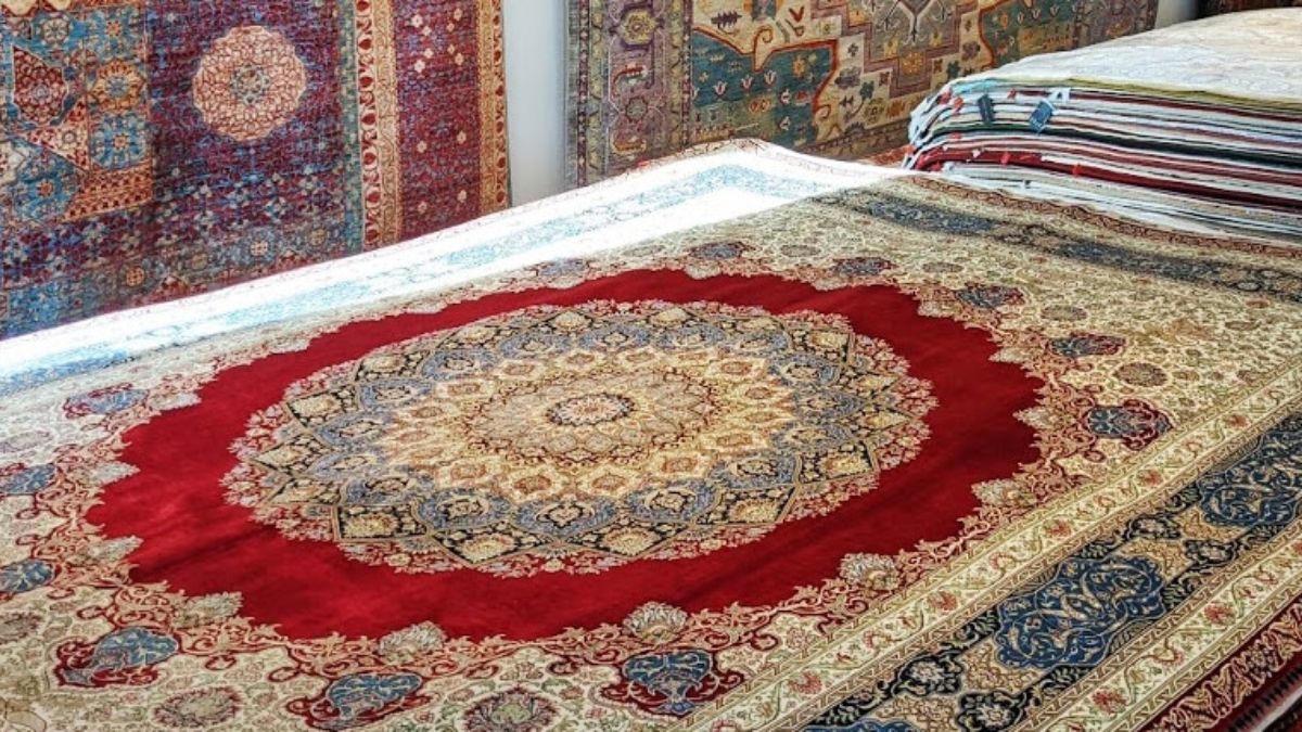 The Enigma of Persian Rug Prices: Why Are They So Costly