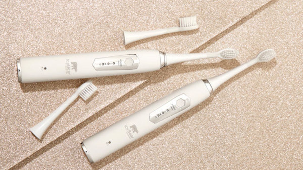 How a Sonic Toothbrush Can Improve Your Oral Health